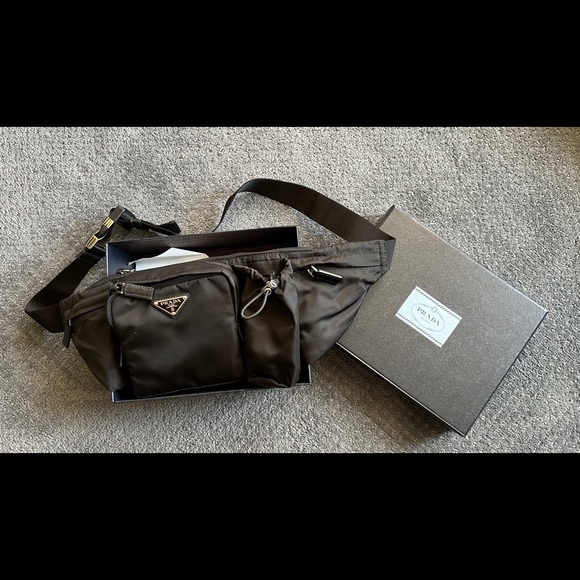 Prada Tessuto Nylon Montagna Belt Bag Black - Picture 2 of 7
